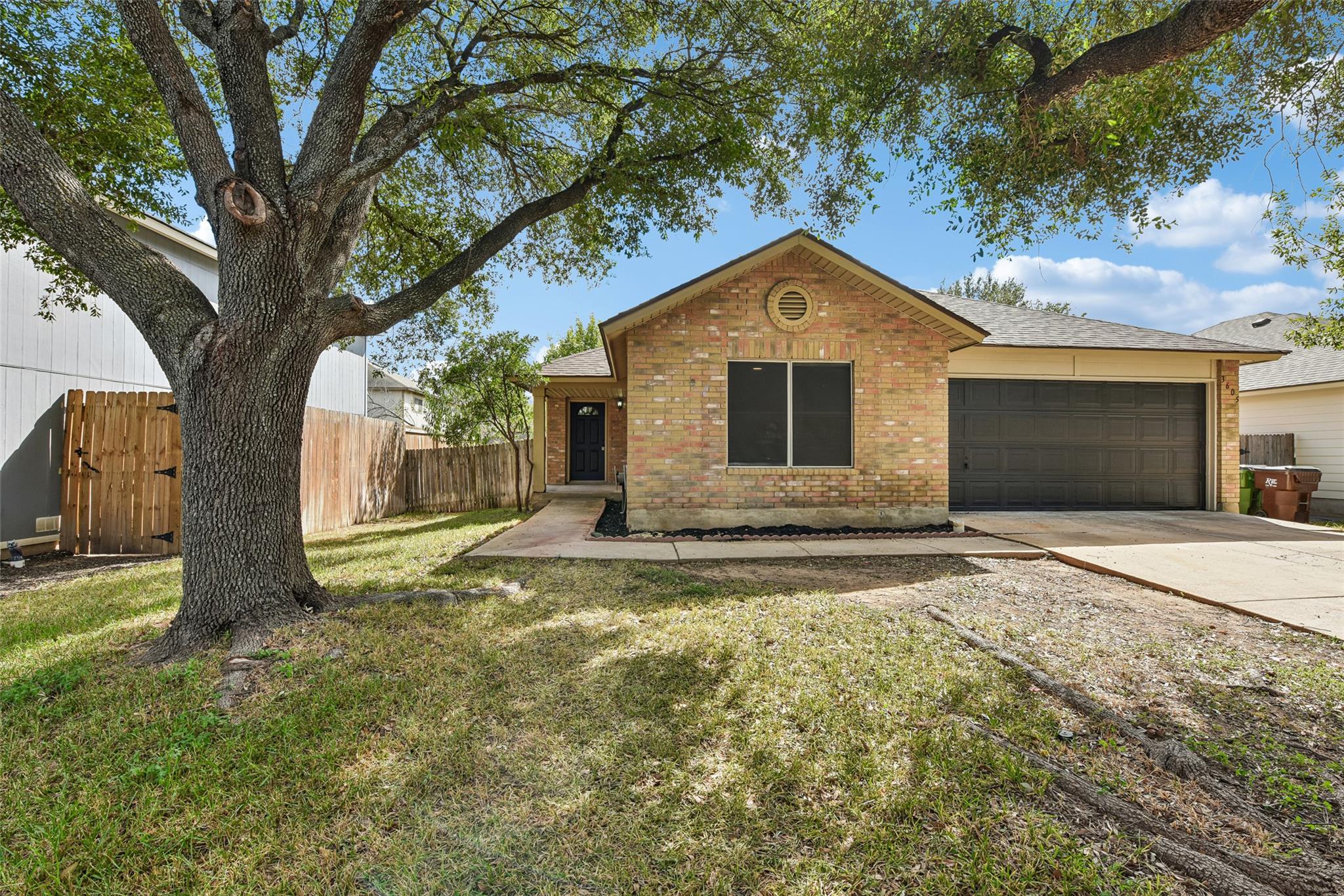 3605 Meadow Park DR