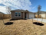 221 Chickasaw LN