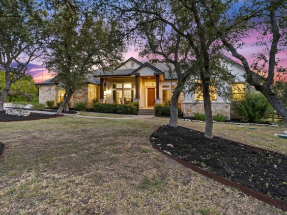 607 Saddlehorn DR