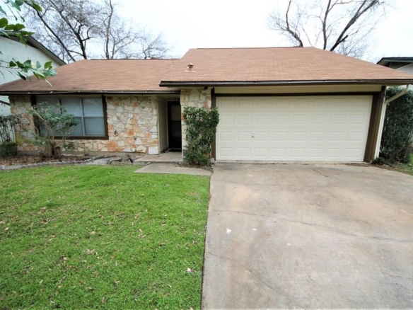 3206 Spaniel DR