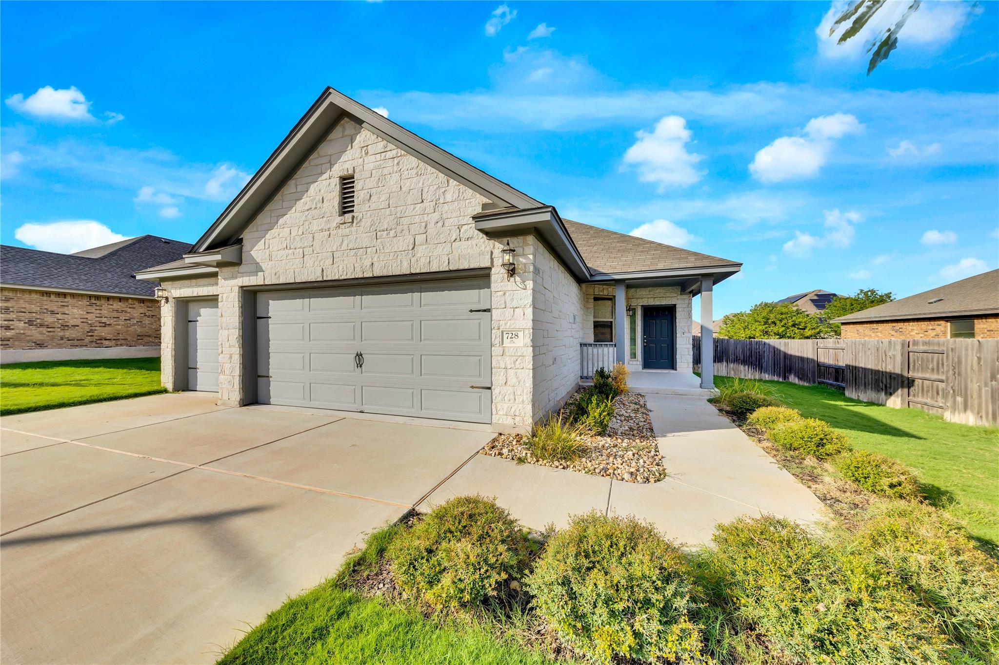 728 Coltrane DR