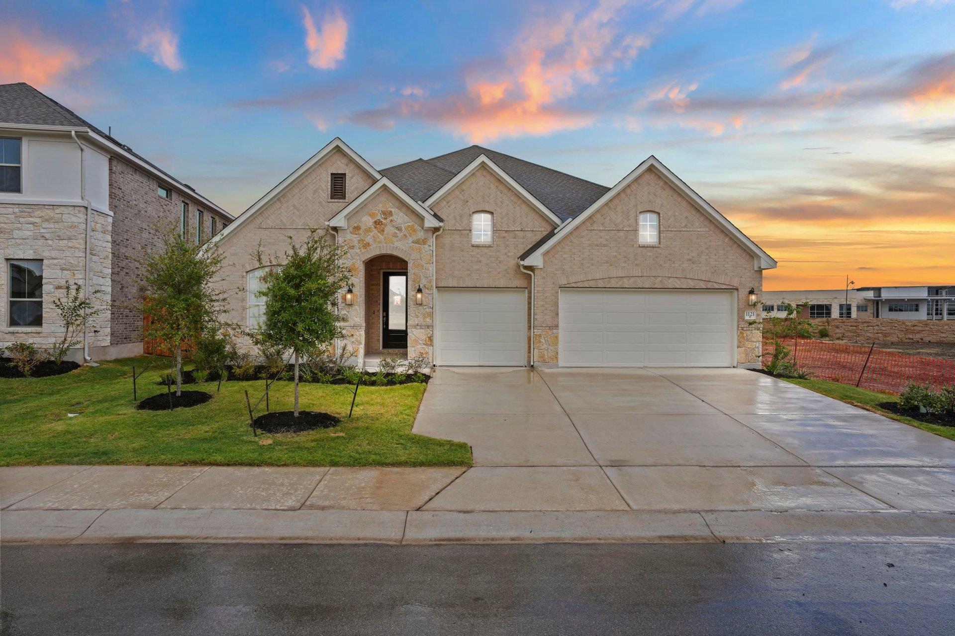 43c56690-72d8-4e33-9f8b-cf1c73ab0ace 1121 Ellensburg DR