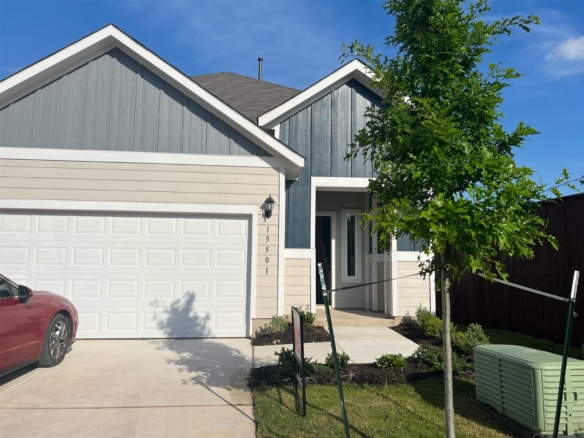 15501 Ellinger DR