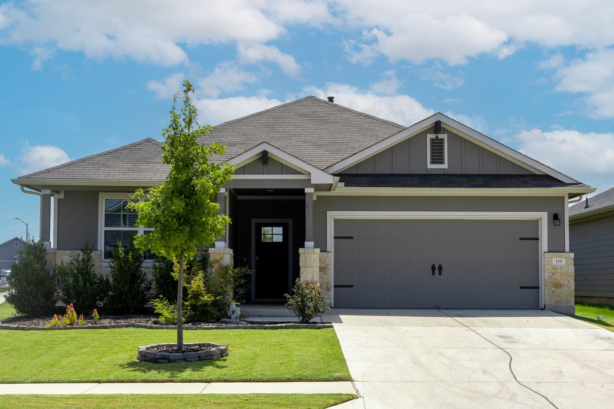 47d36dff-686a-4856-aeff-968845ebeec3 119 Big Cypress Bayou RD