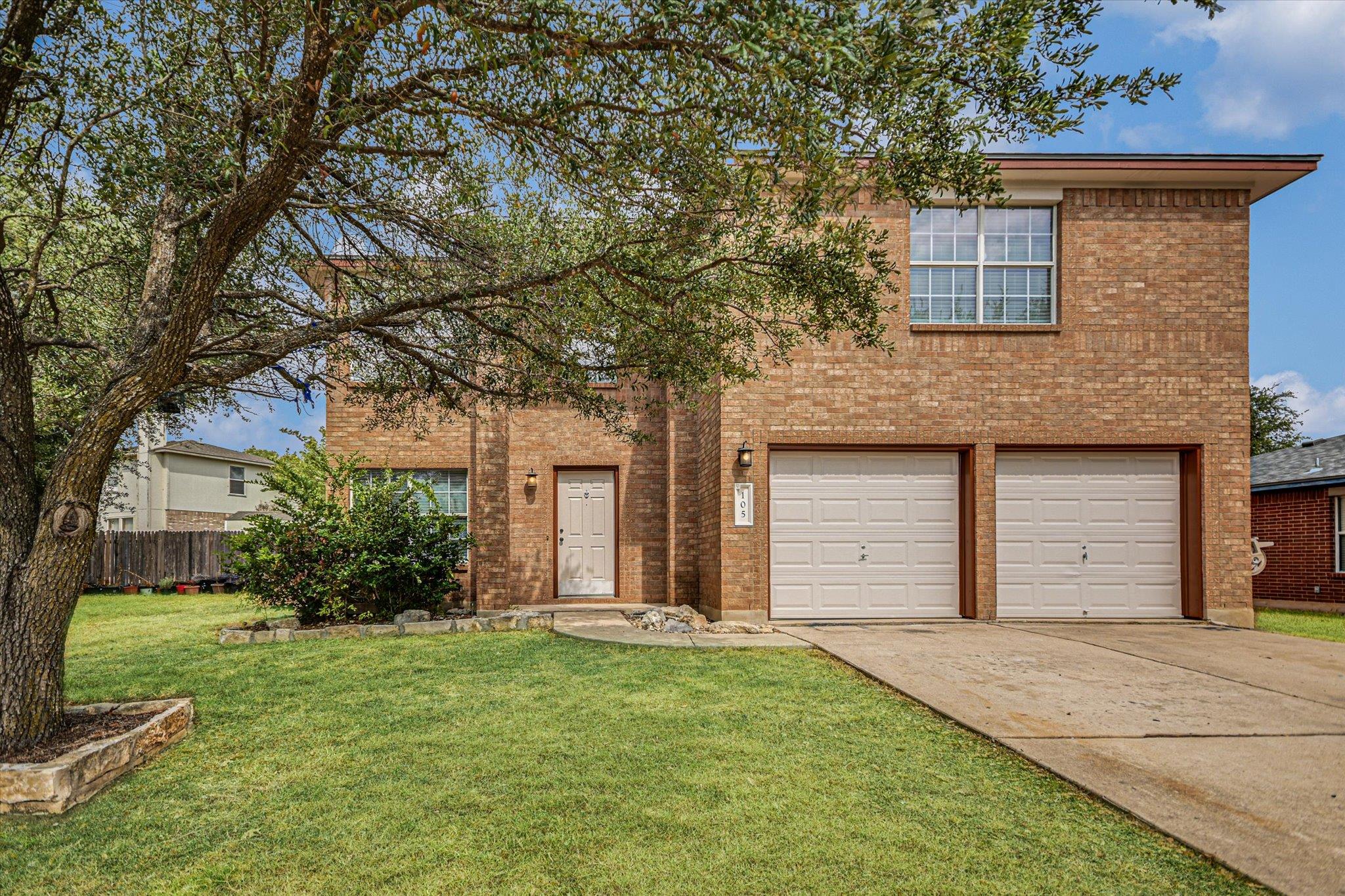 105 Golden Gate DR