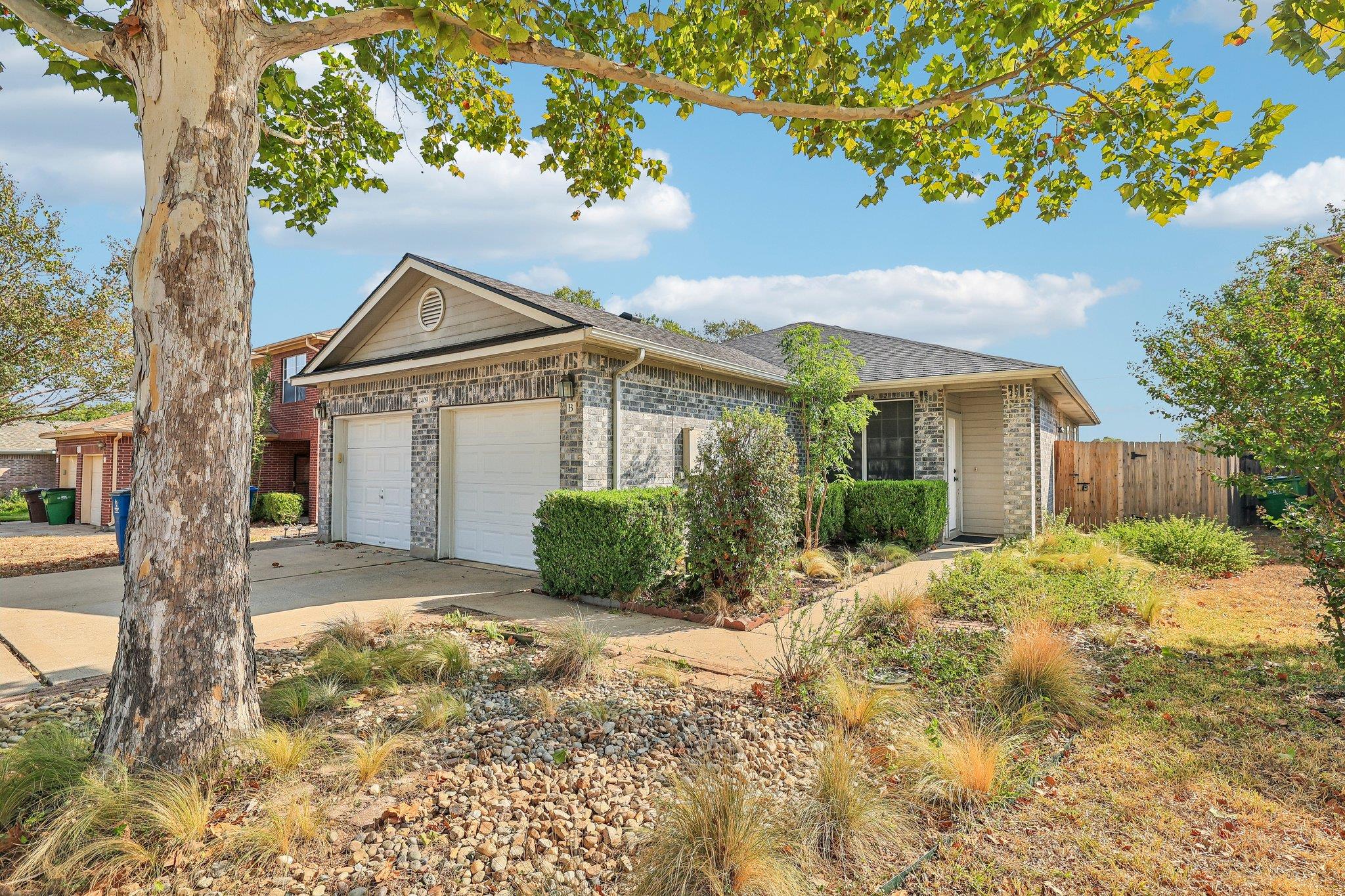 2409B Curry Loop