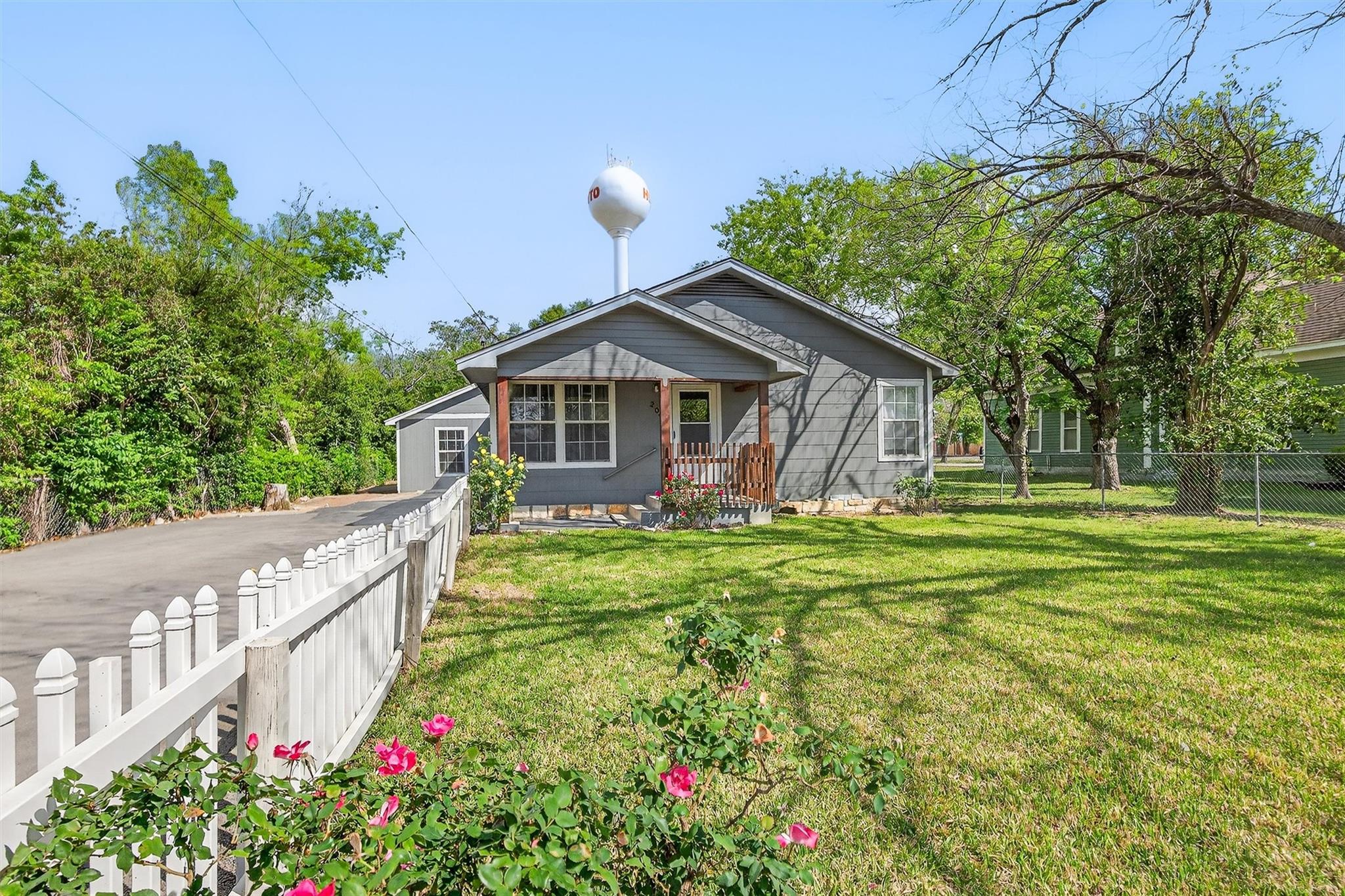 204 Taylor ST