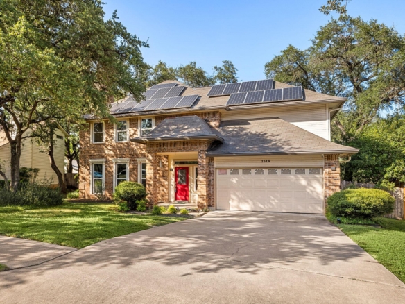 1516 Garnaas DR