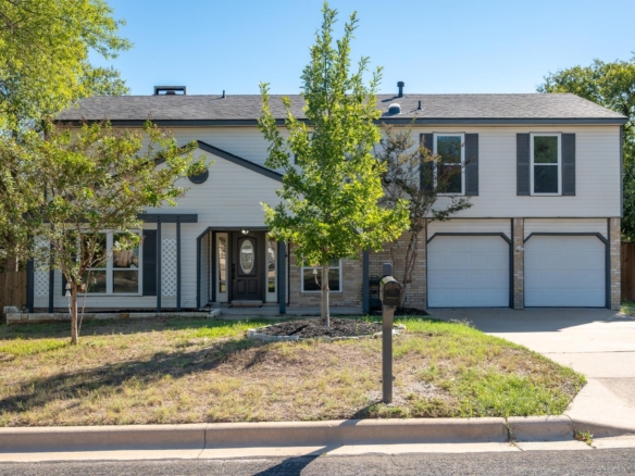 1100 Huntridge DR