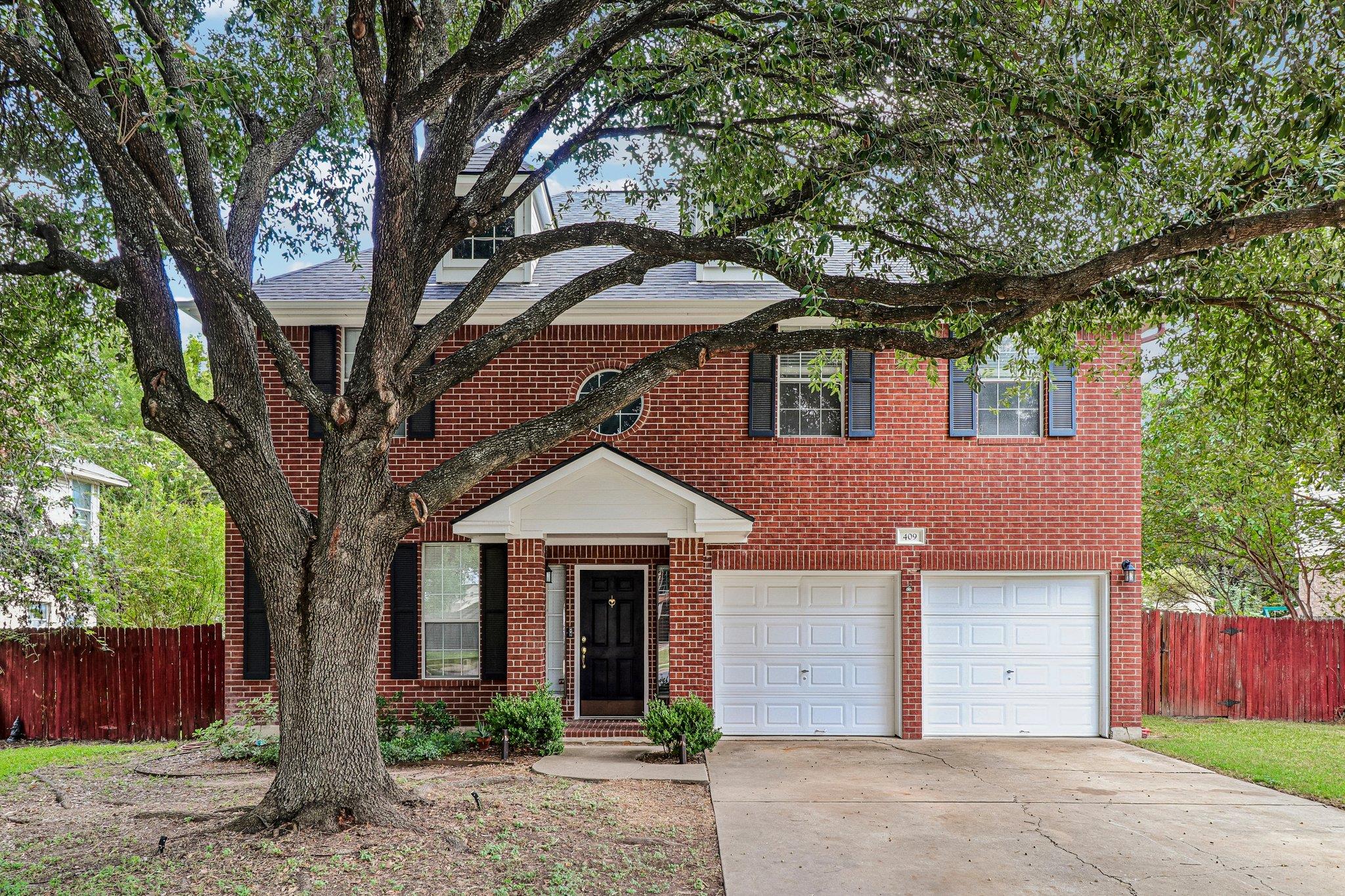 409 Keenland DR