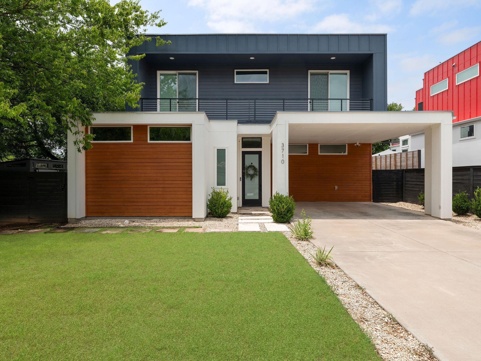 3710 Manorwood
