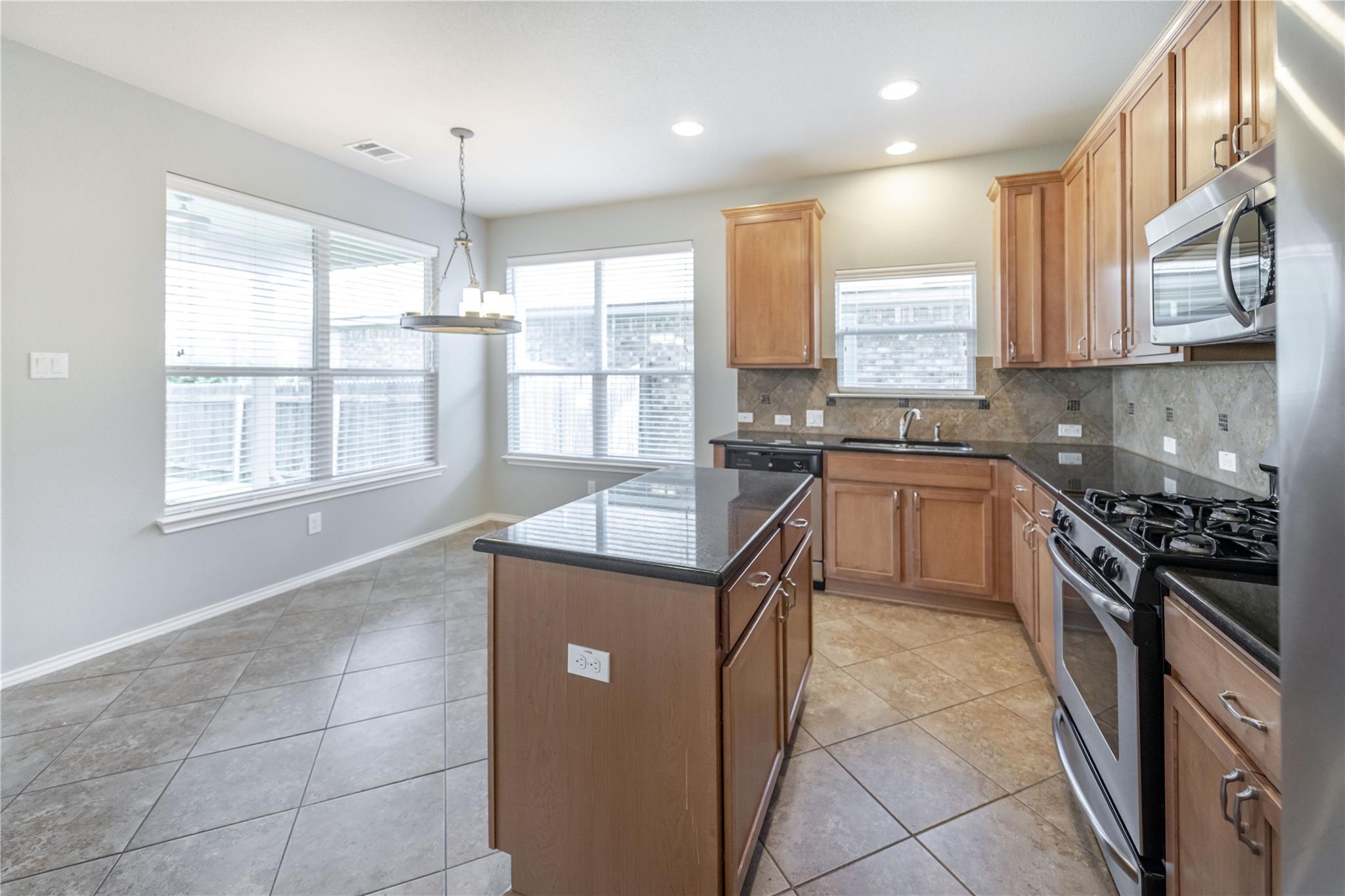 11221 Old Quarry RD
