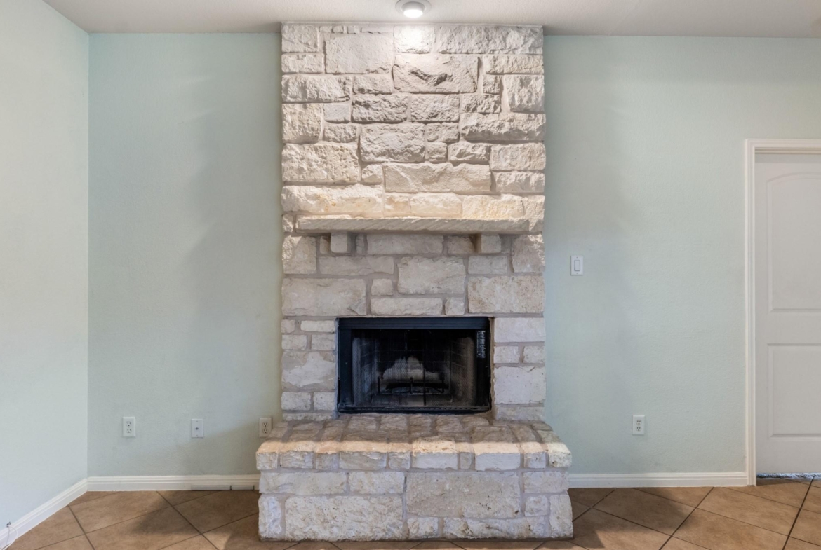 14900 Longbranch DR