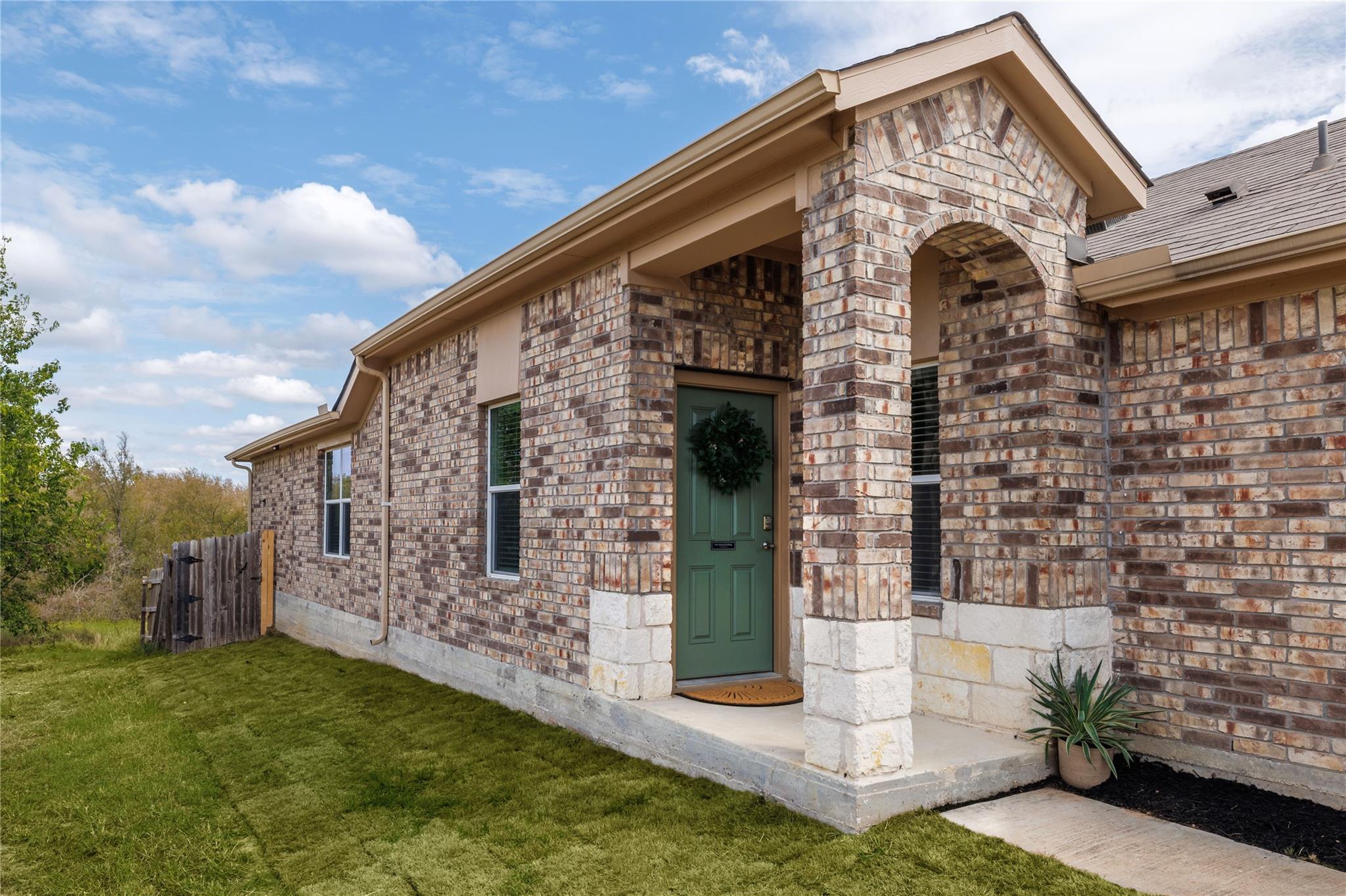 3512 Ortman DR