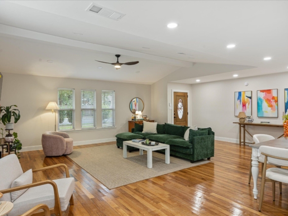 11318 Bristle Oak Trail