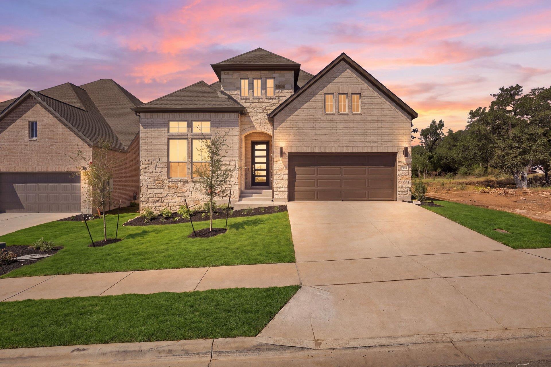 1418 Blue Moon DR