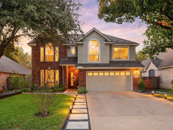 16801 Willow Oak LN
