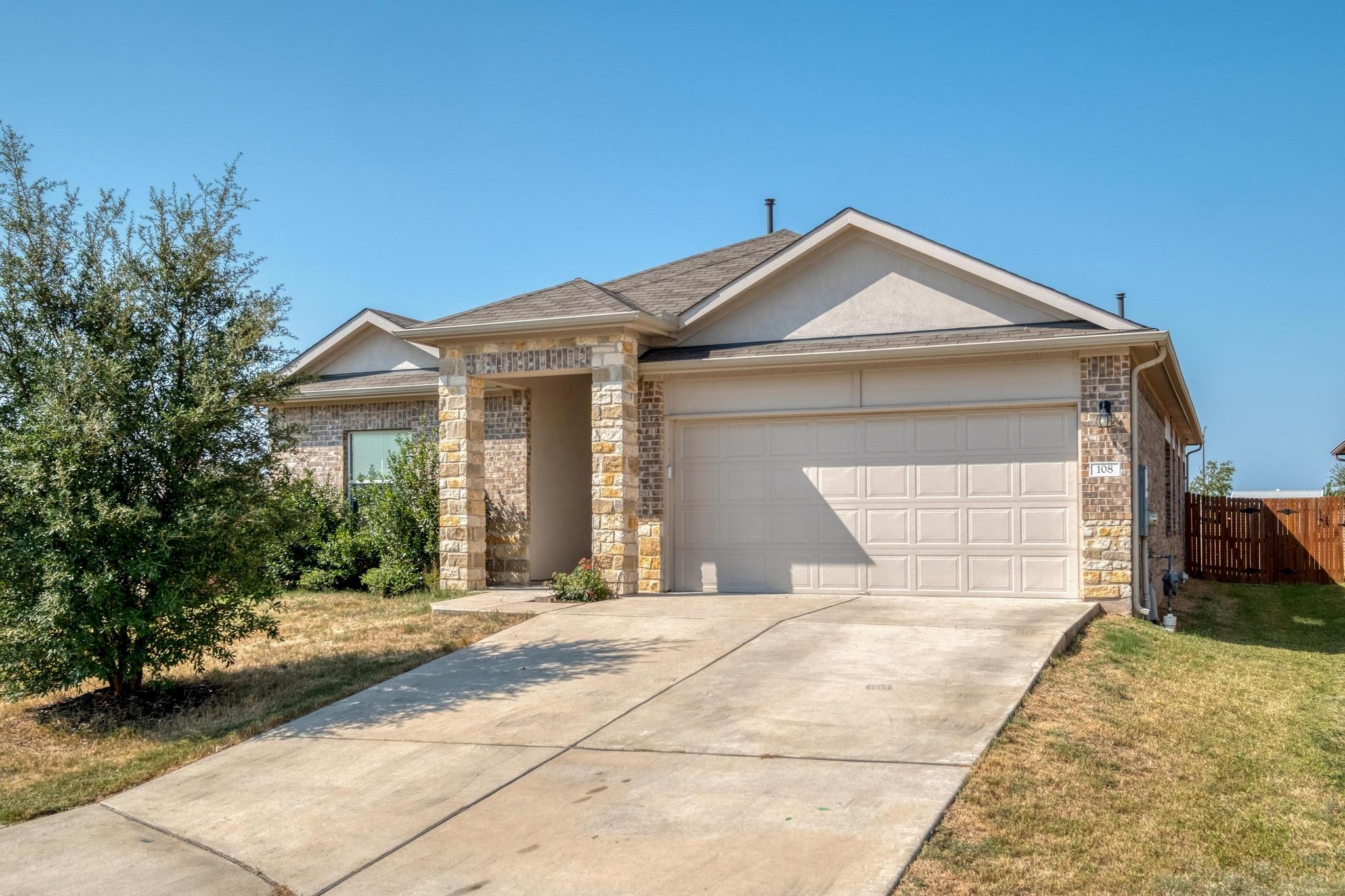 108 Kleberg CT