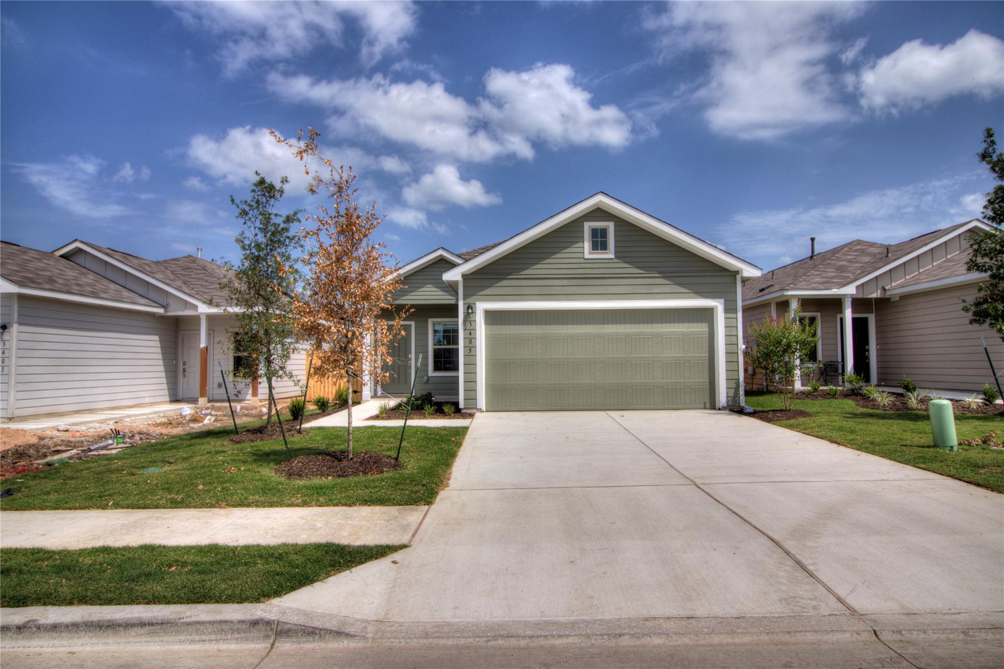 3405 Breckenridge DR