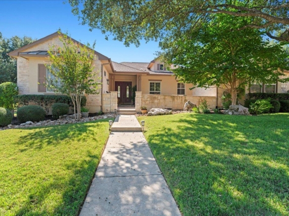 121 Vinca DR