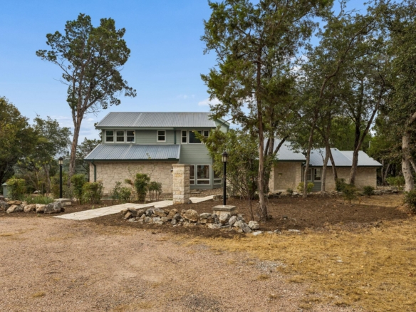 17715 Rim DR