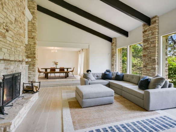 2412 Deer PASS