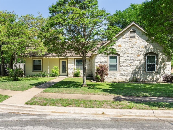 501 Elm CT
