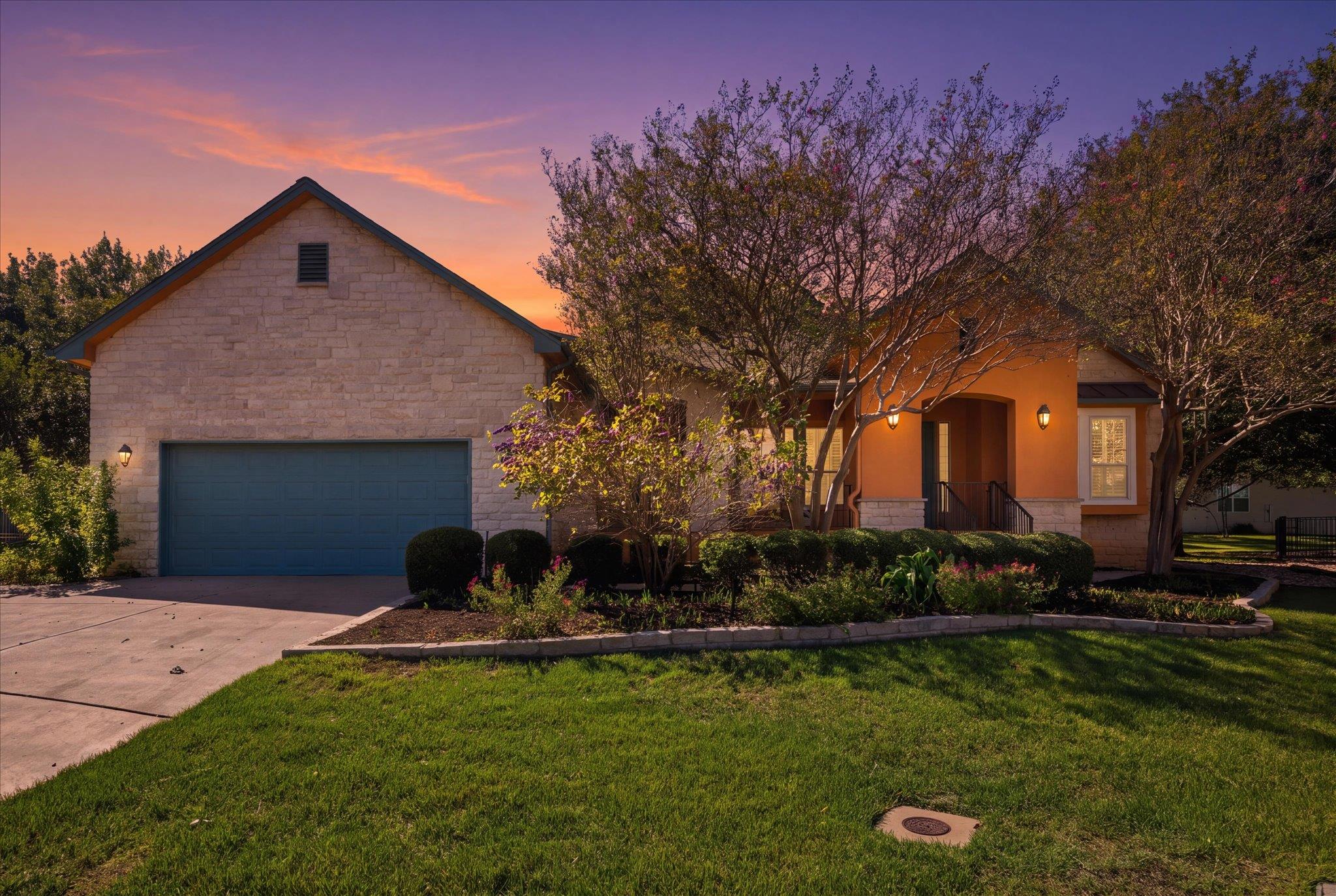 107 Mulberry CIR