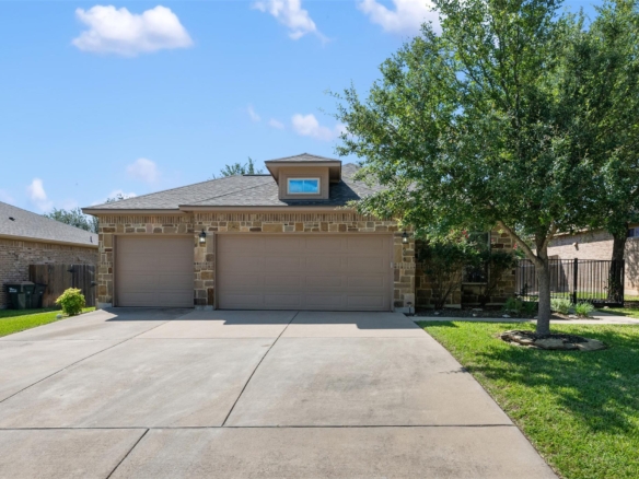 608 Algerita DR
