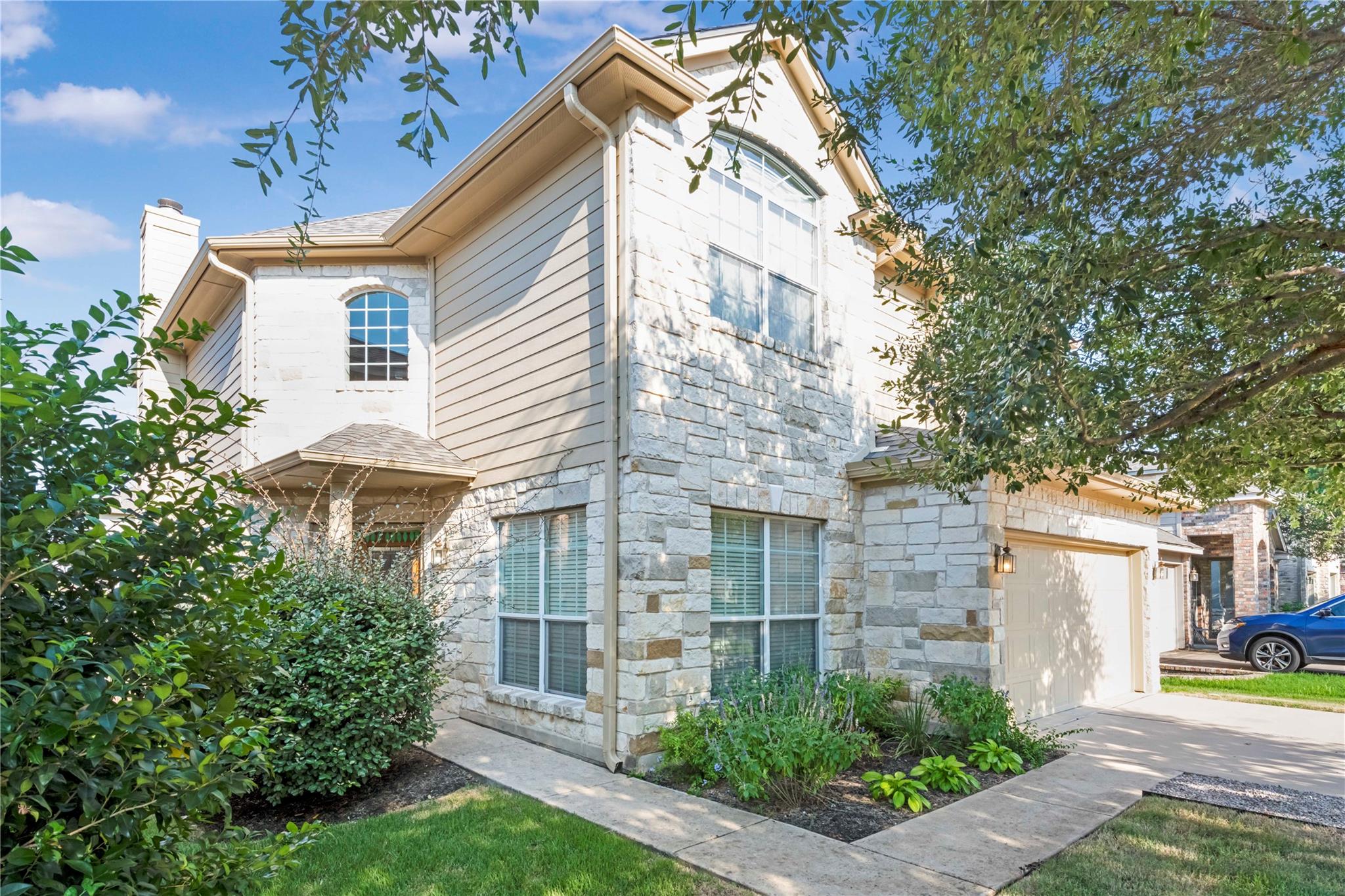 11221 Old Quarry RD