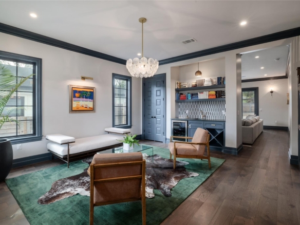 1107 Woodland Ave