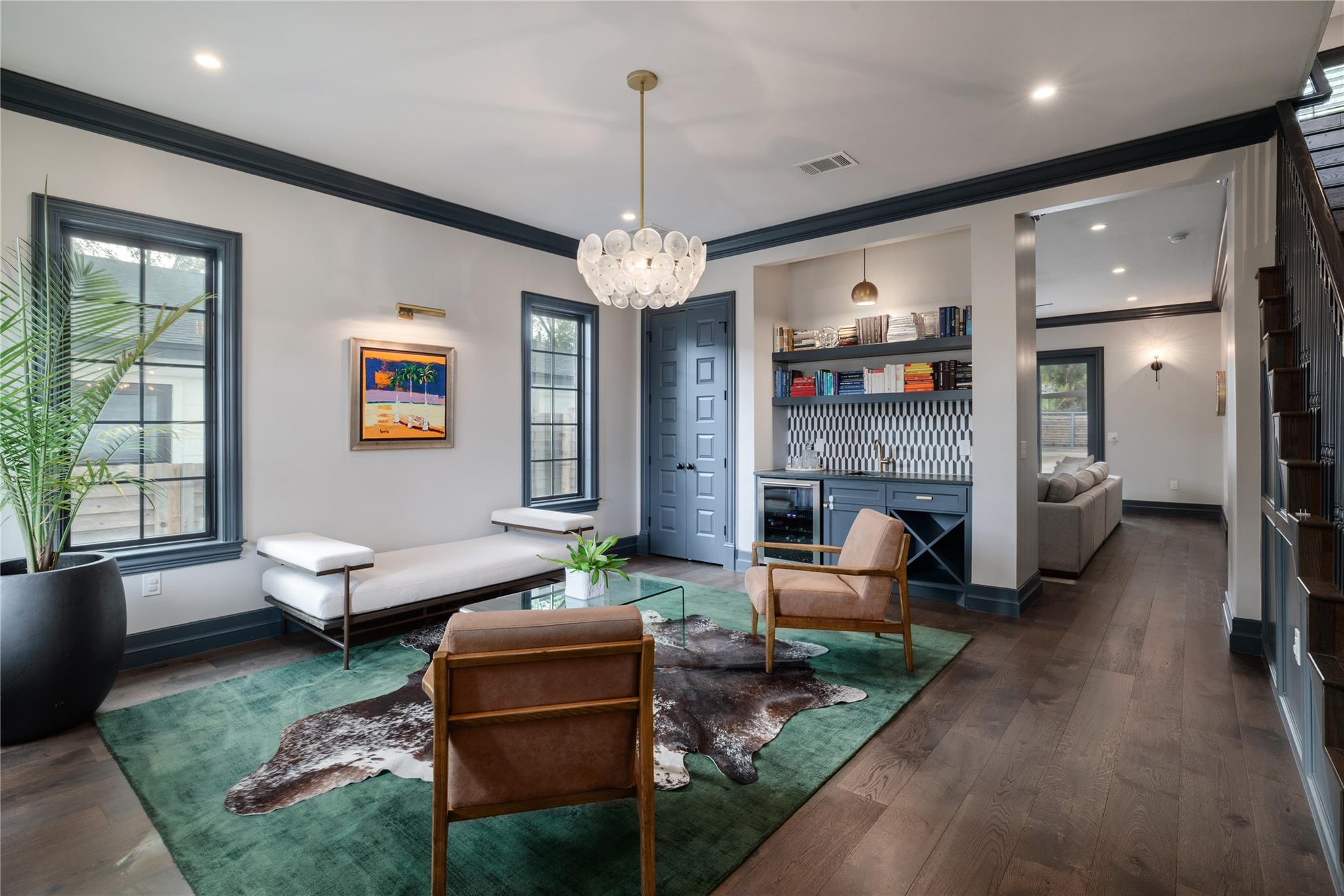 1107 Woodland Ave