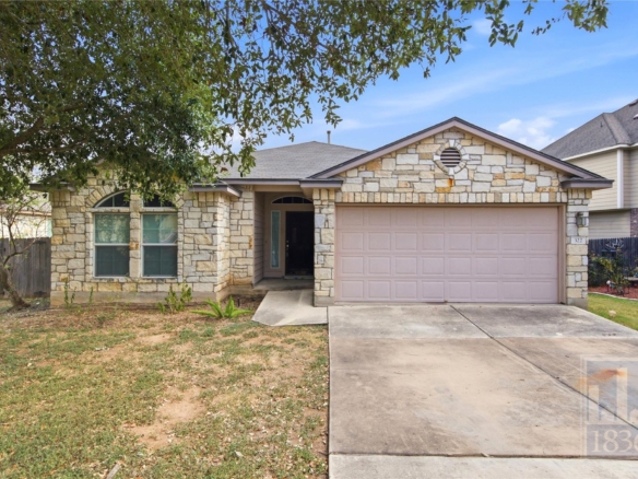 322 Fall DR