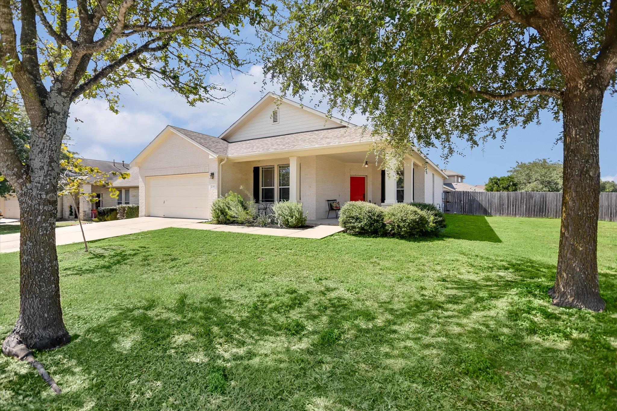 587 Shadow Creek BLVD