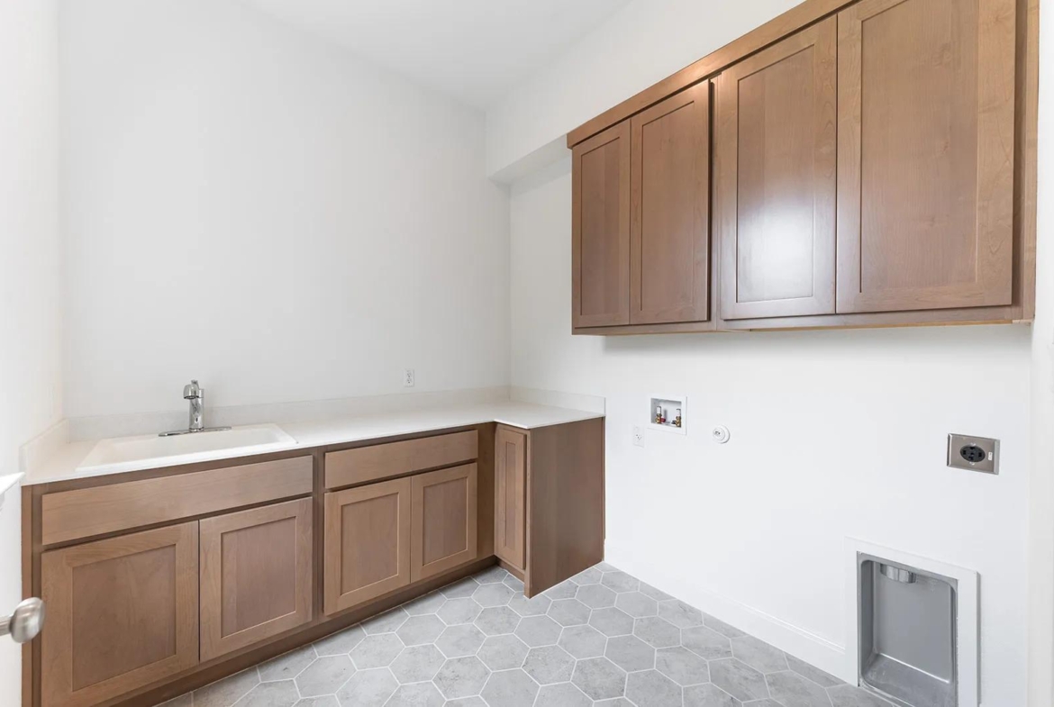 2117 Crimson Sunset DR