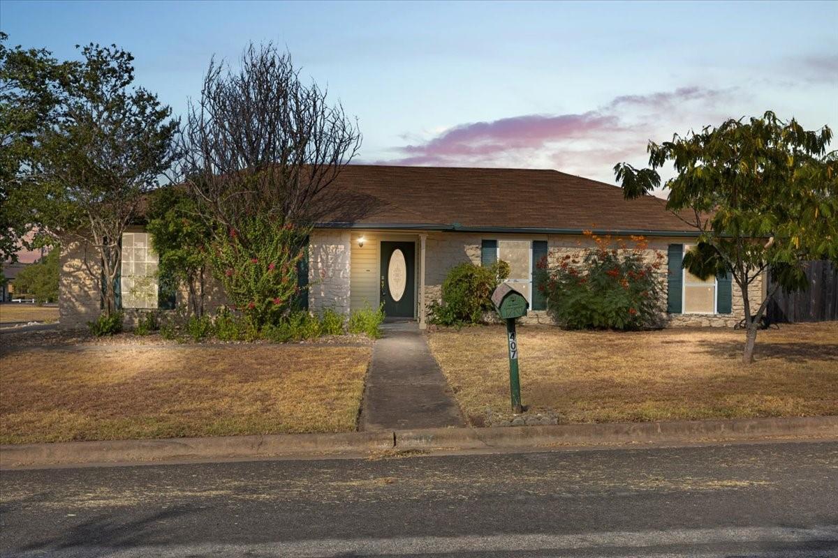 407 Mount Rushmore DR