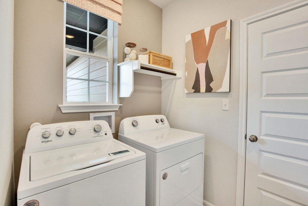 10607 Midnight Sun DR
