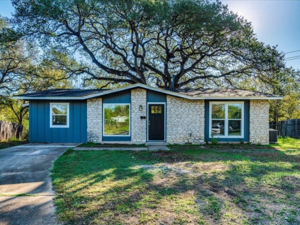 5201 Calais CT