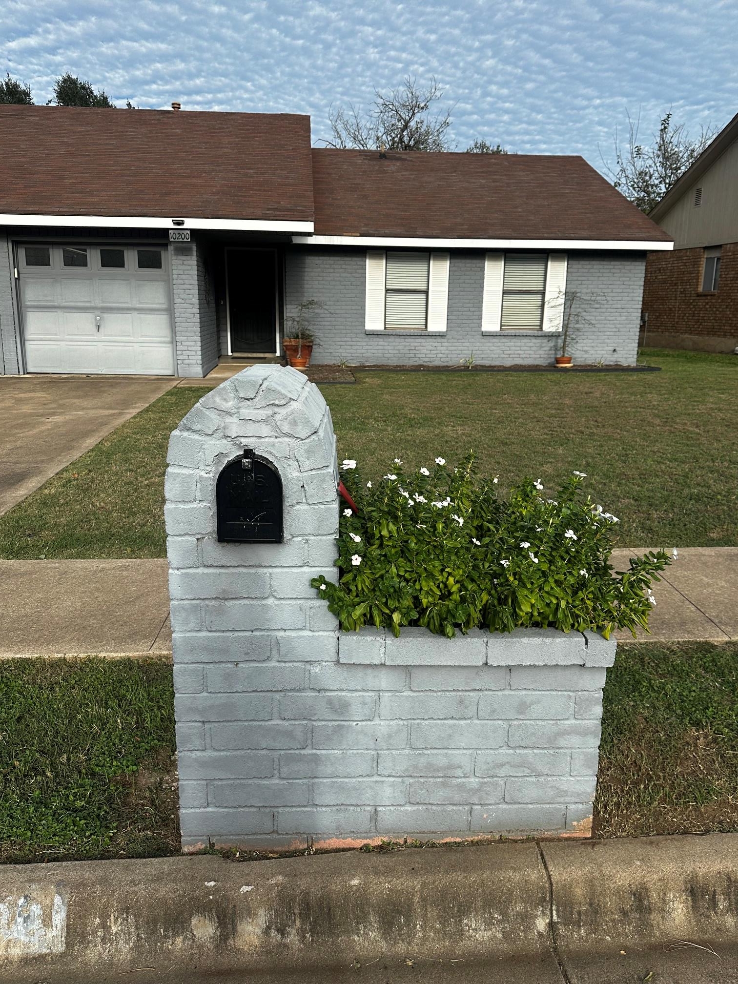 10200 Woodland Village DR