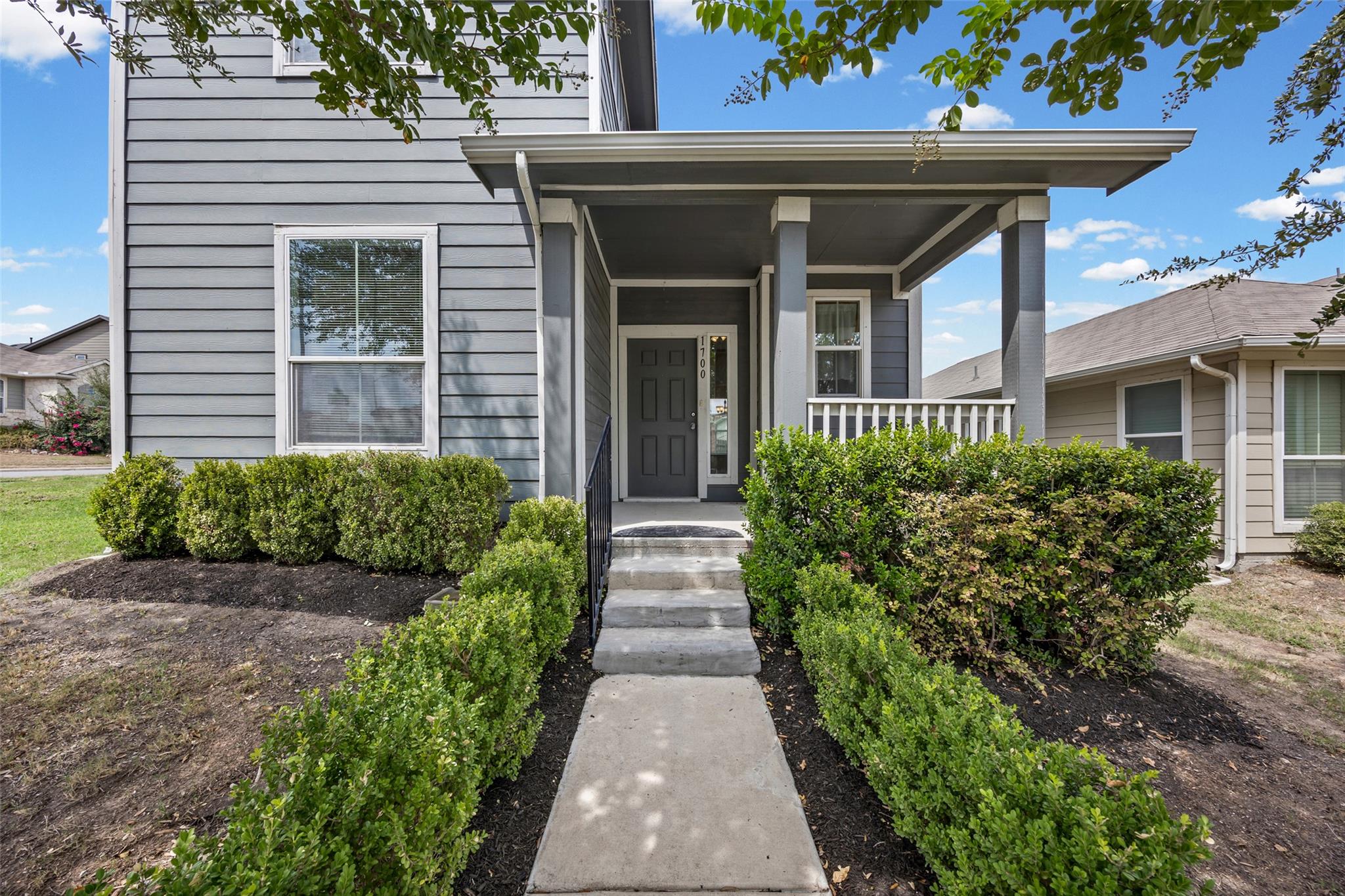 1700 Arborside DR