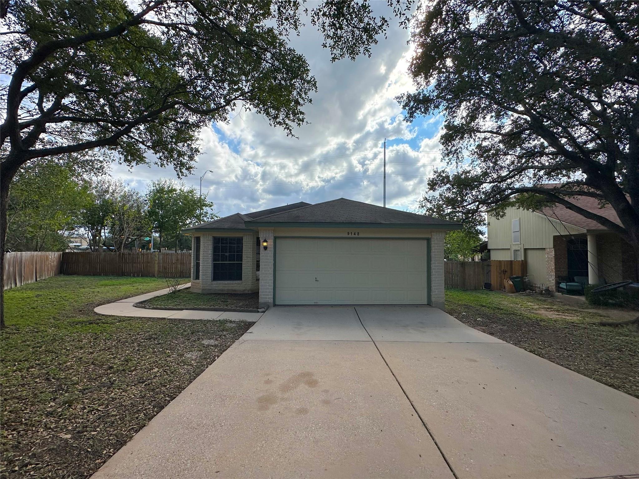 9148 Swanson LN