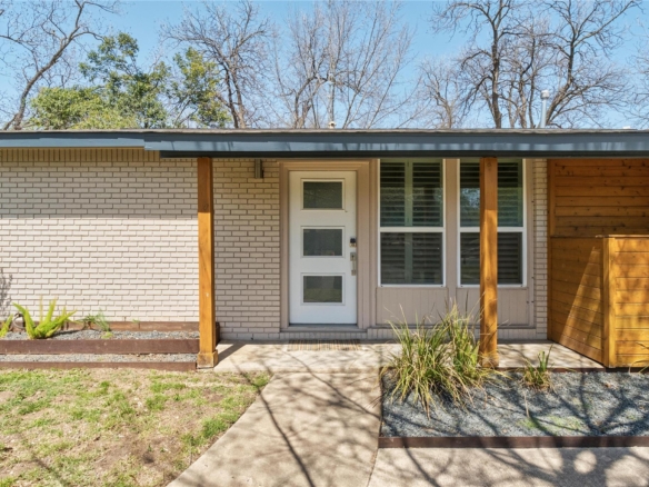 6414 Kenilworth DR