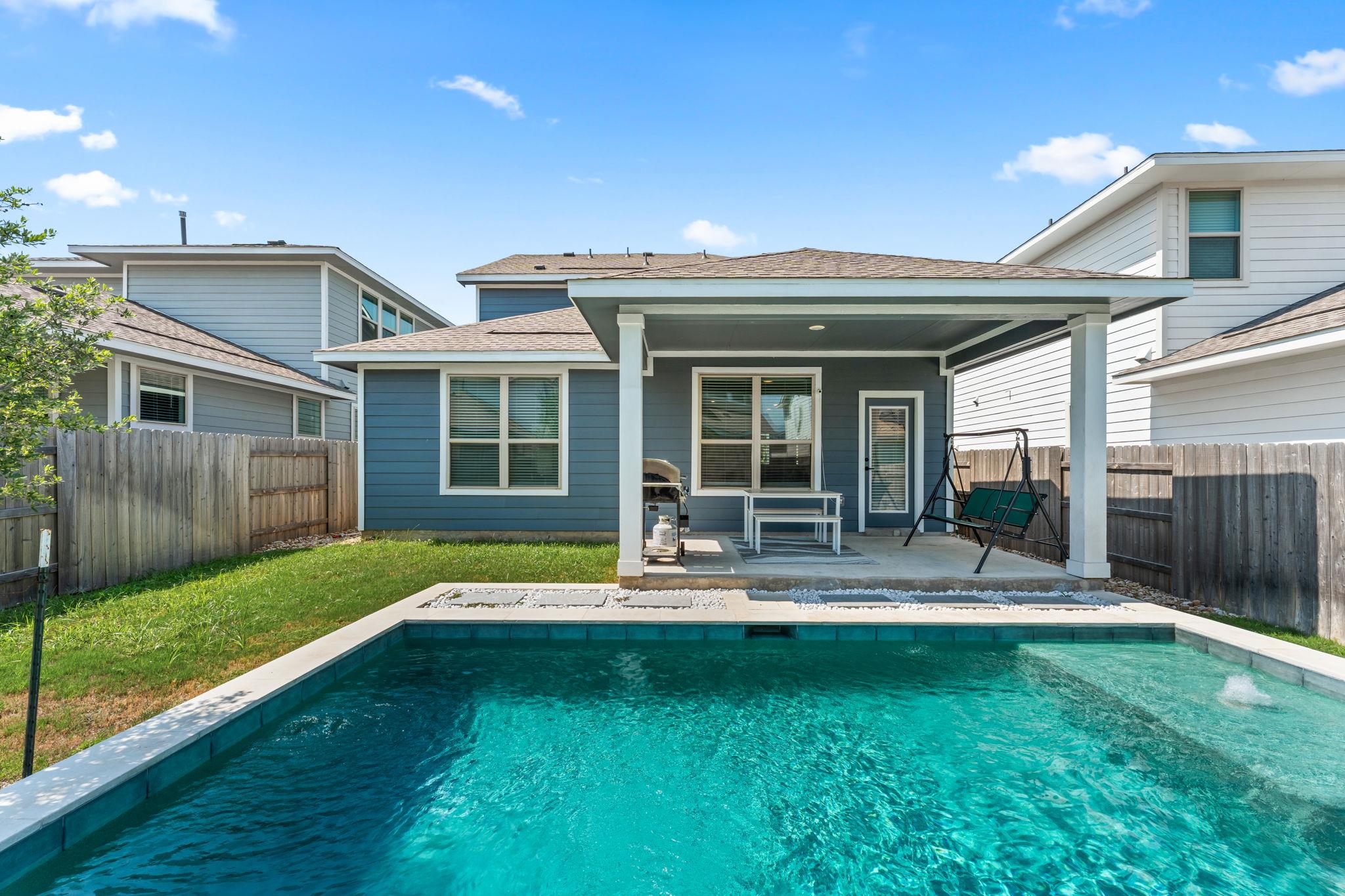 c2529511-b355-410e-a167-2ea4cc50e9e2 8512 McKamy DR