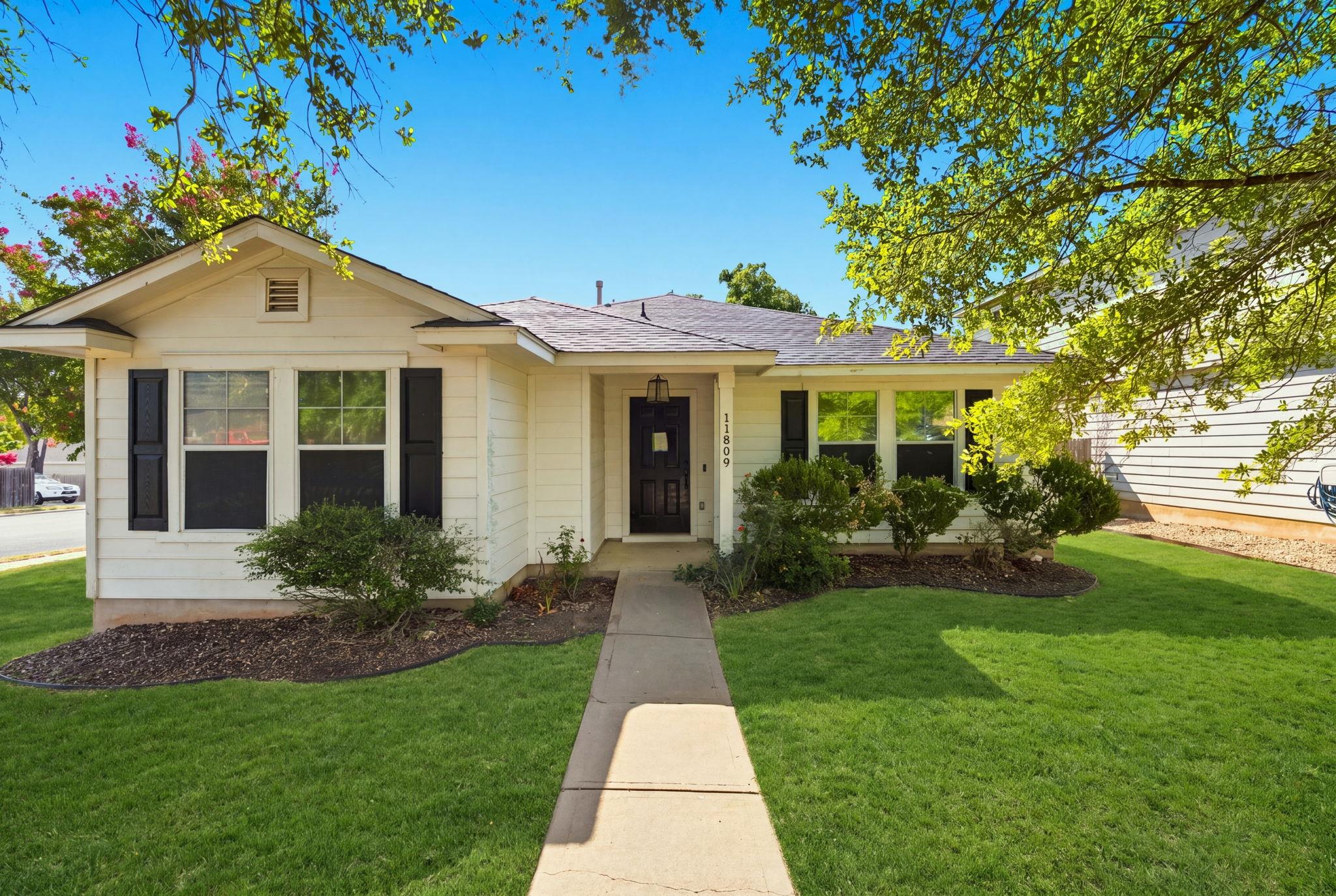 11809 Briarcreek LOOP