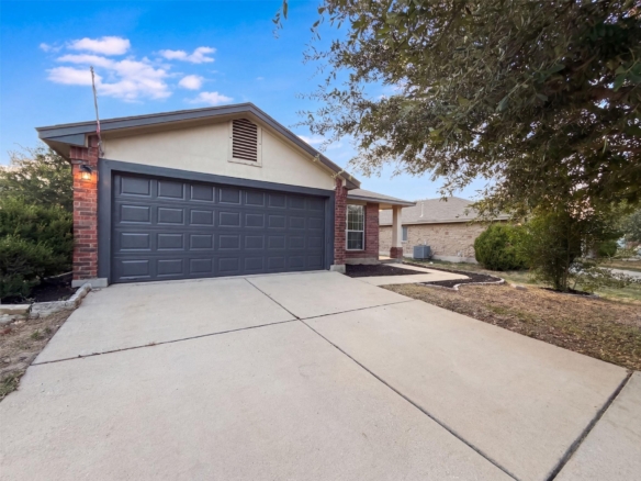 1107 Burgess DR