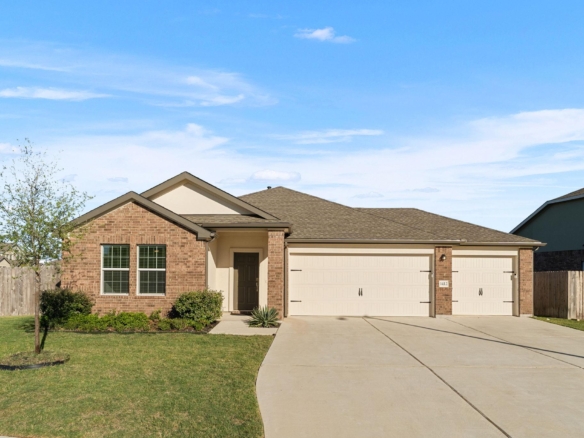 1412 Aquilla DR