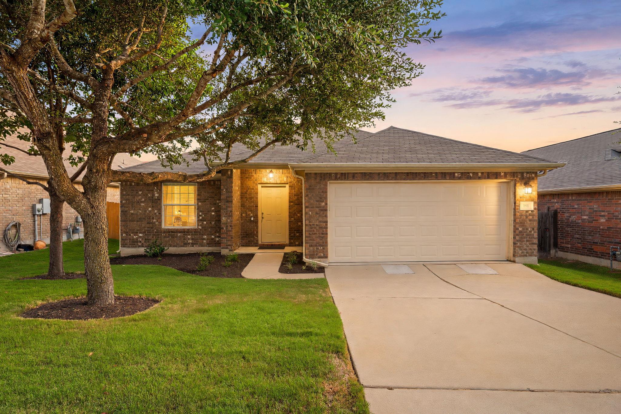 191 Lavender LN