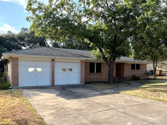 11401 Indianhead DR