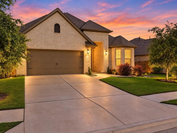 2636 Enza DR