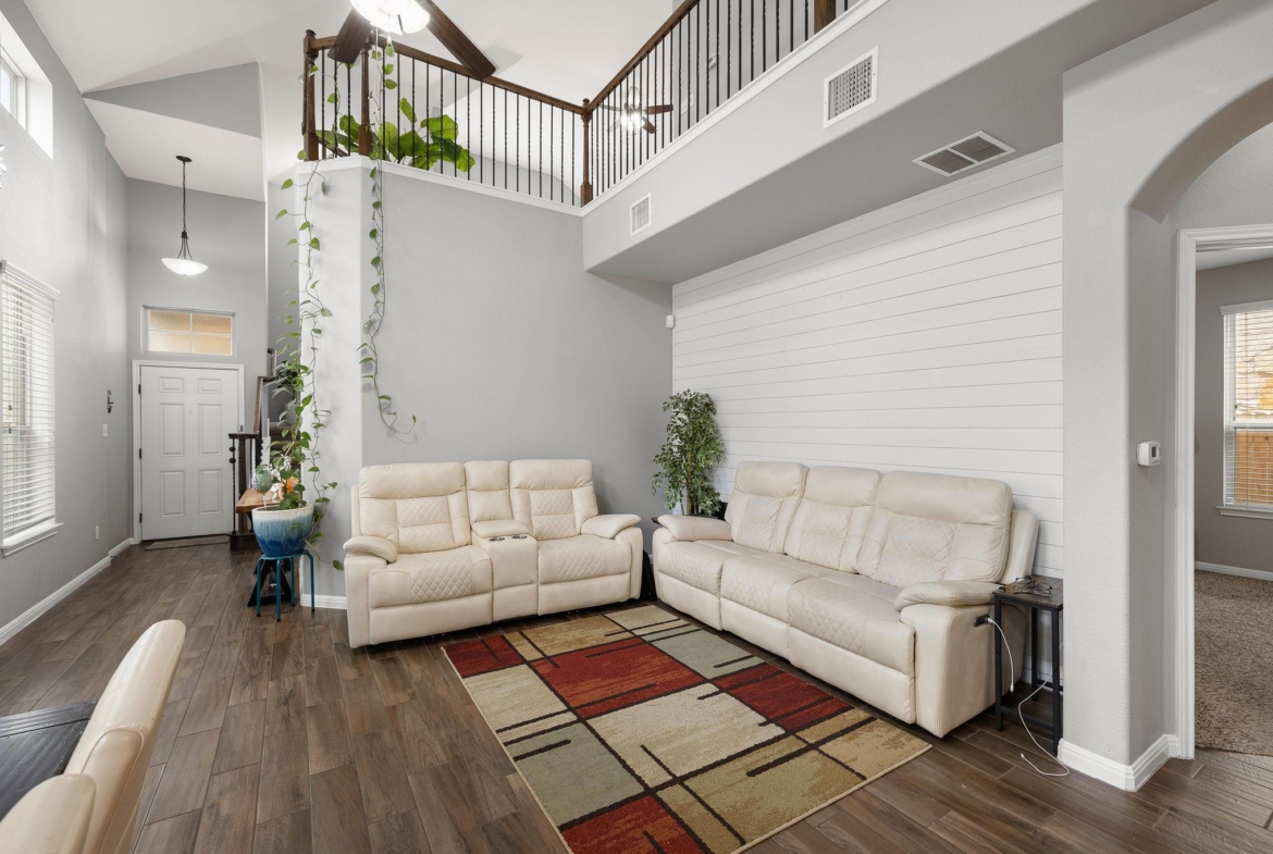 1401 Little Elm TRL # 215